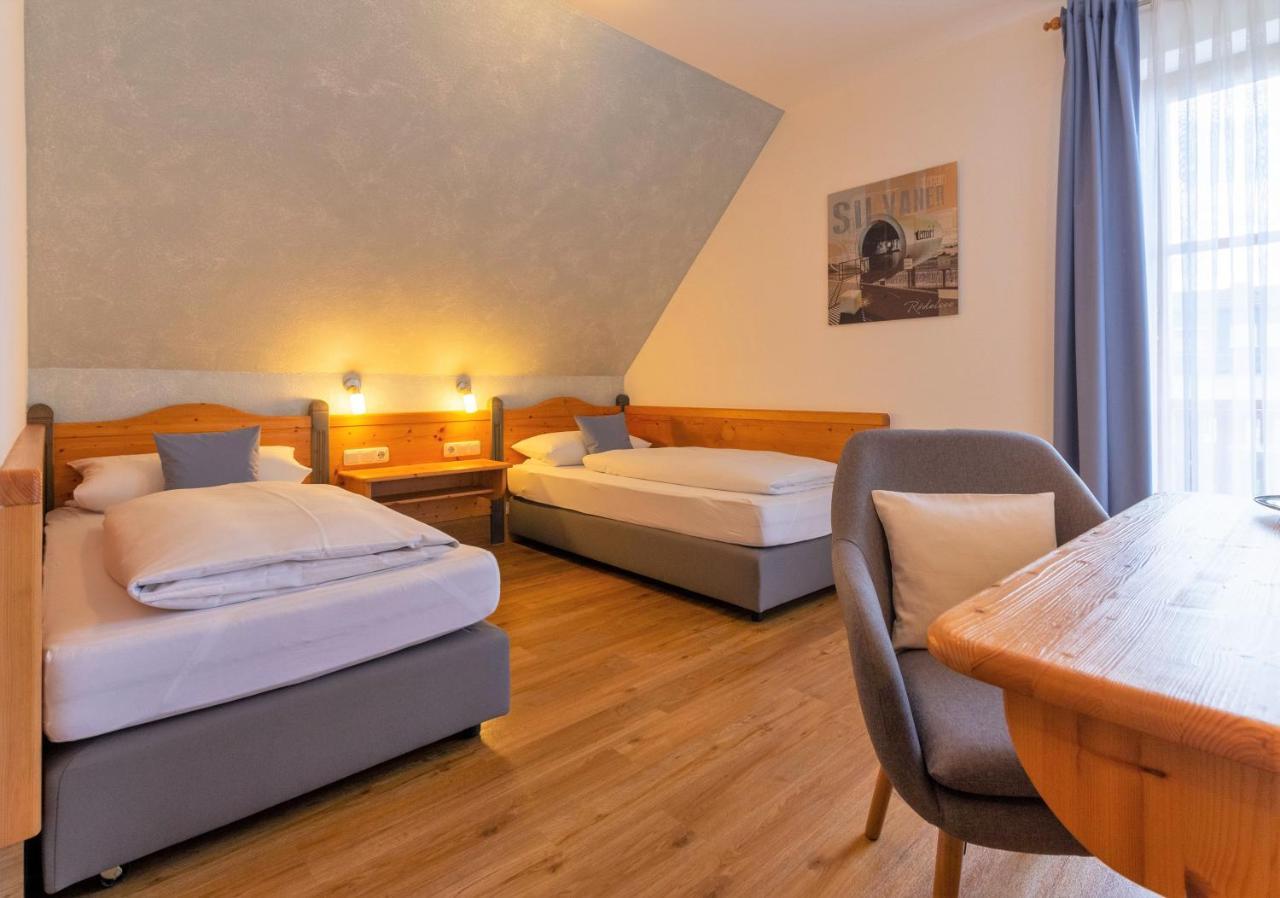 Hotel Am Schwanberg Rödelsee Extérieur photo