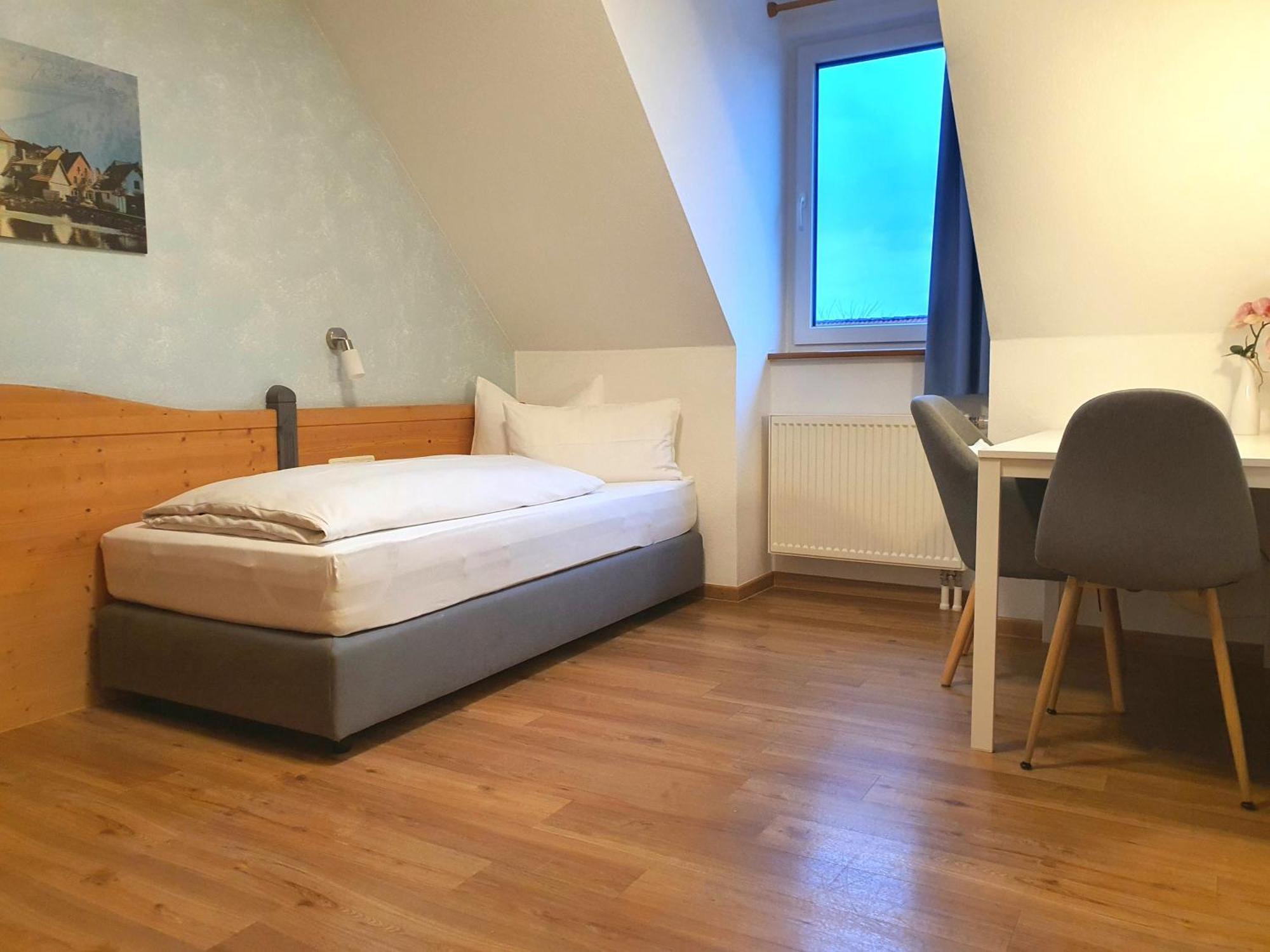 Hotel Am Schwanberg Rödelsee Extérieur photo